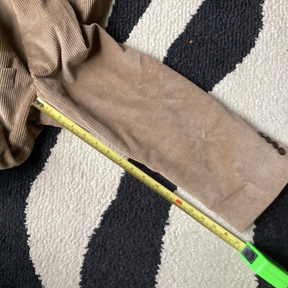 Stafford Corduroy Sports Coat, Tan
Sz 46R - Picture 6 of 13